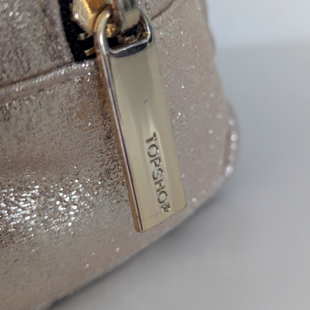 Topshop Gold Metallic Cosmetic Pouch NEW - Picture 3 of 8
